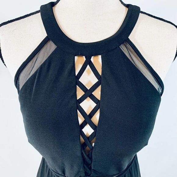 NIGHT Way Deep Plunge Formal Dress - Picture 4 of 8